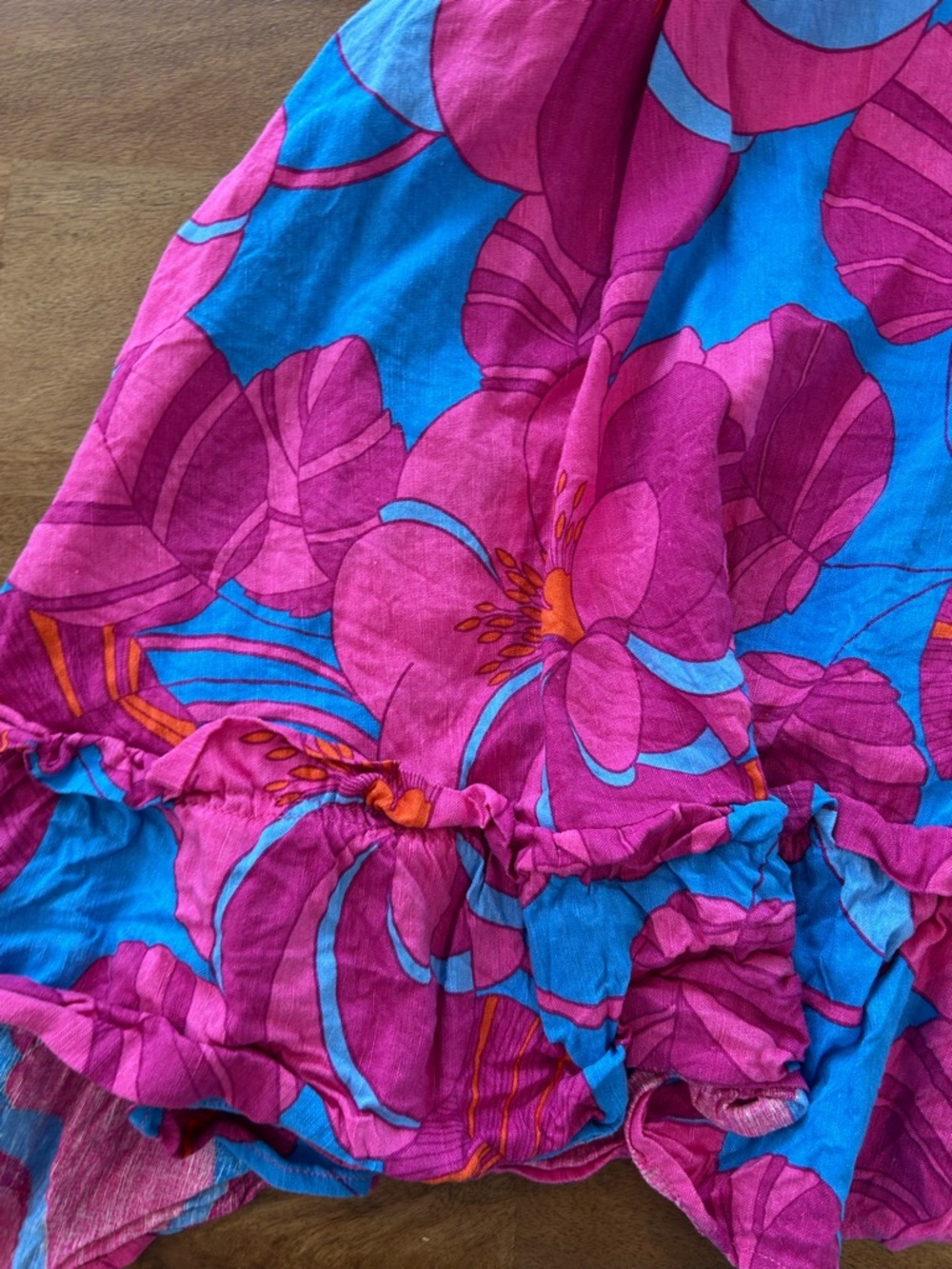 Tuckernuck Pink and Blue Floral Ruffle Sleeve Linen Dress Size Medium - Picture 4 of 12